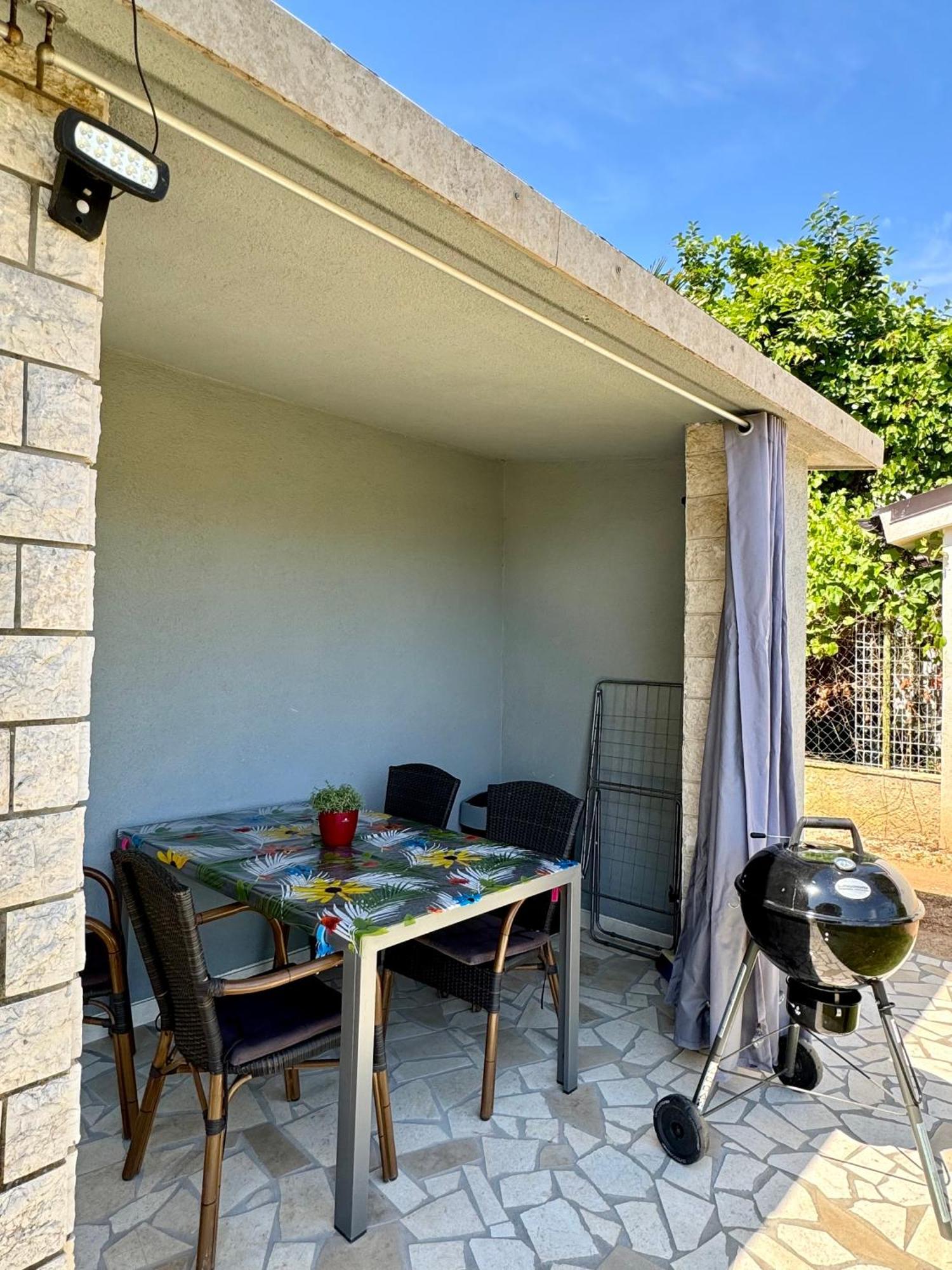 Enna Apartment B Meerblick Perfect Location Medulin Exterior foto